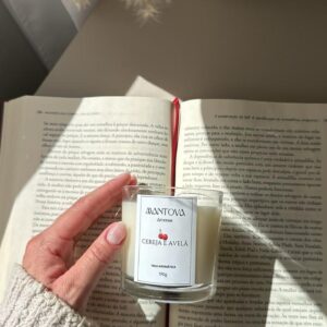 Vela Aromática 🍒 Cereja e Avelã - 190g